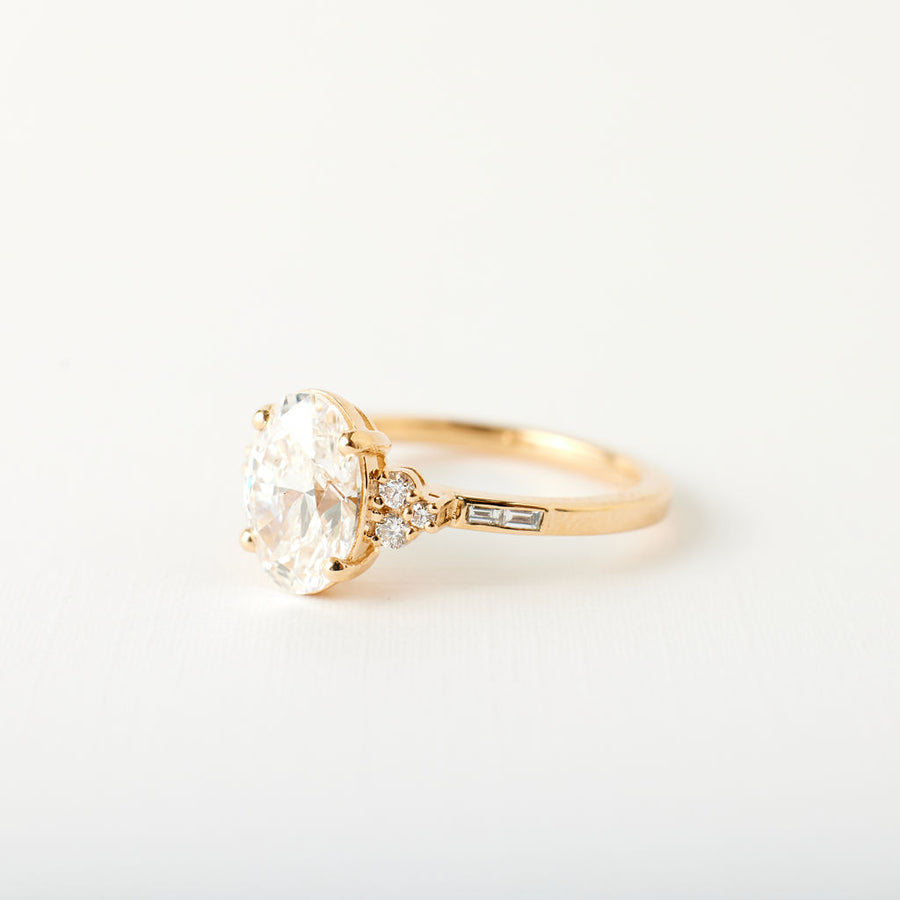 Marigold ring - 2.00ct oval lab-grown diamond