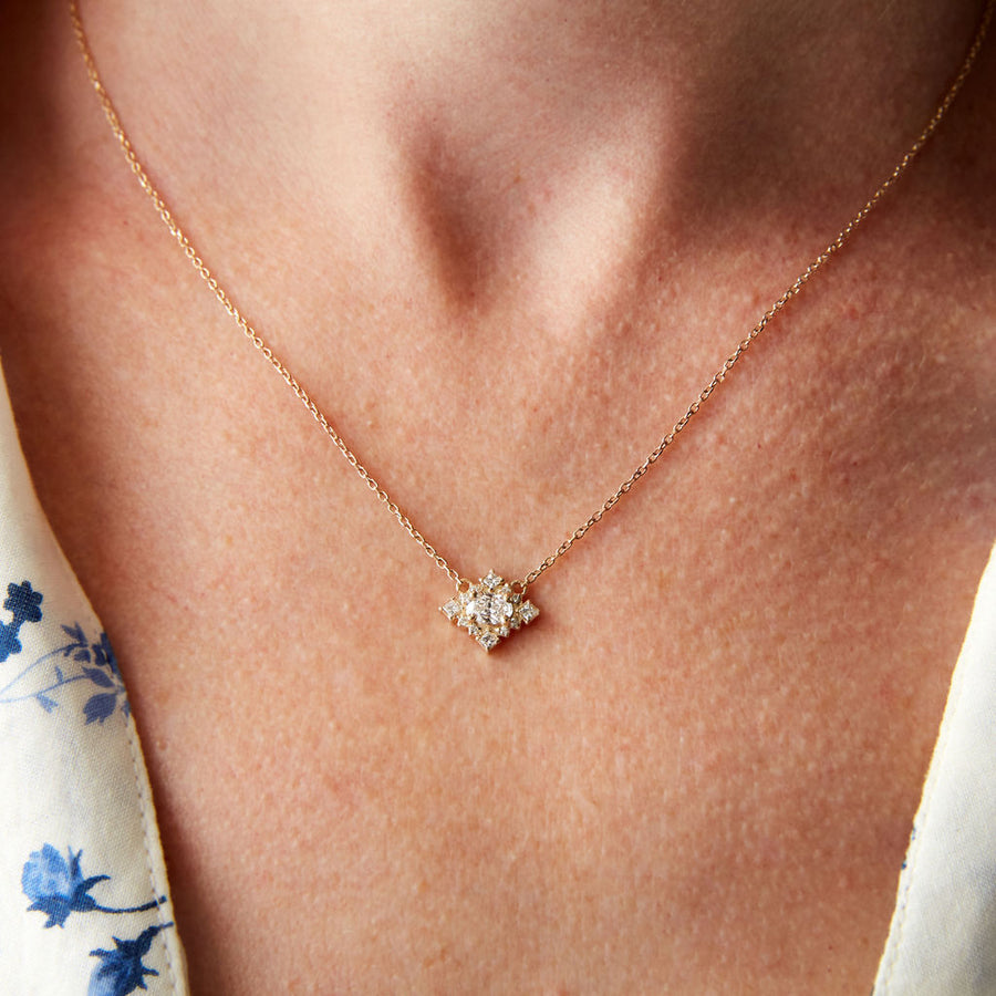 Belle Necklace - Oval Diamond