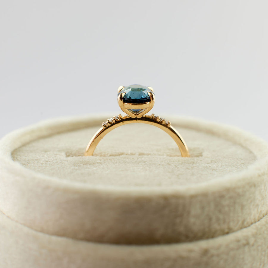Ashia Ring - 2.04 Carat Teal Oval Sapphire